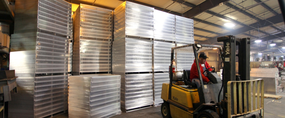 Hygienic aluminum pallets are very suitable for internal production, storage, storage in rack, conveyor belt, quick freezing